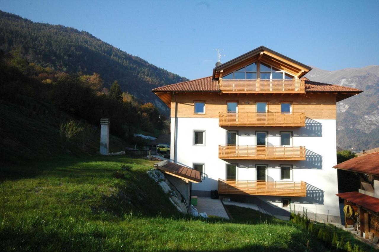 Residenza Castel Restor Comano Terme Buitenkant foto