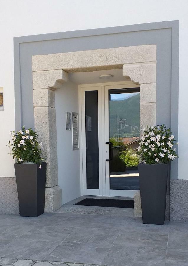 Residenza Castel Restor Comano Terme Buitenkant foto